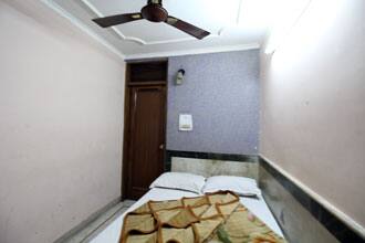 VIP Deluxe Hotel, New Delhi 2
